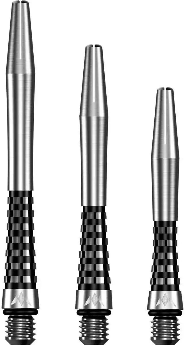 Darts mit schwarz-silbernen Griffen und metallischen Spitzen, ideal für Dart-Spieler